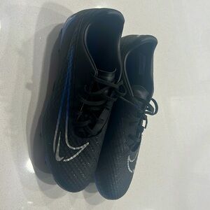 Phantom Gx soccer cleats